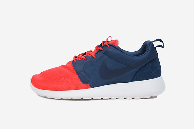 Nike Roshe Run Hyperfuse in Two 