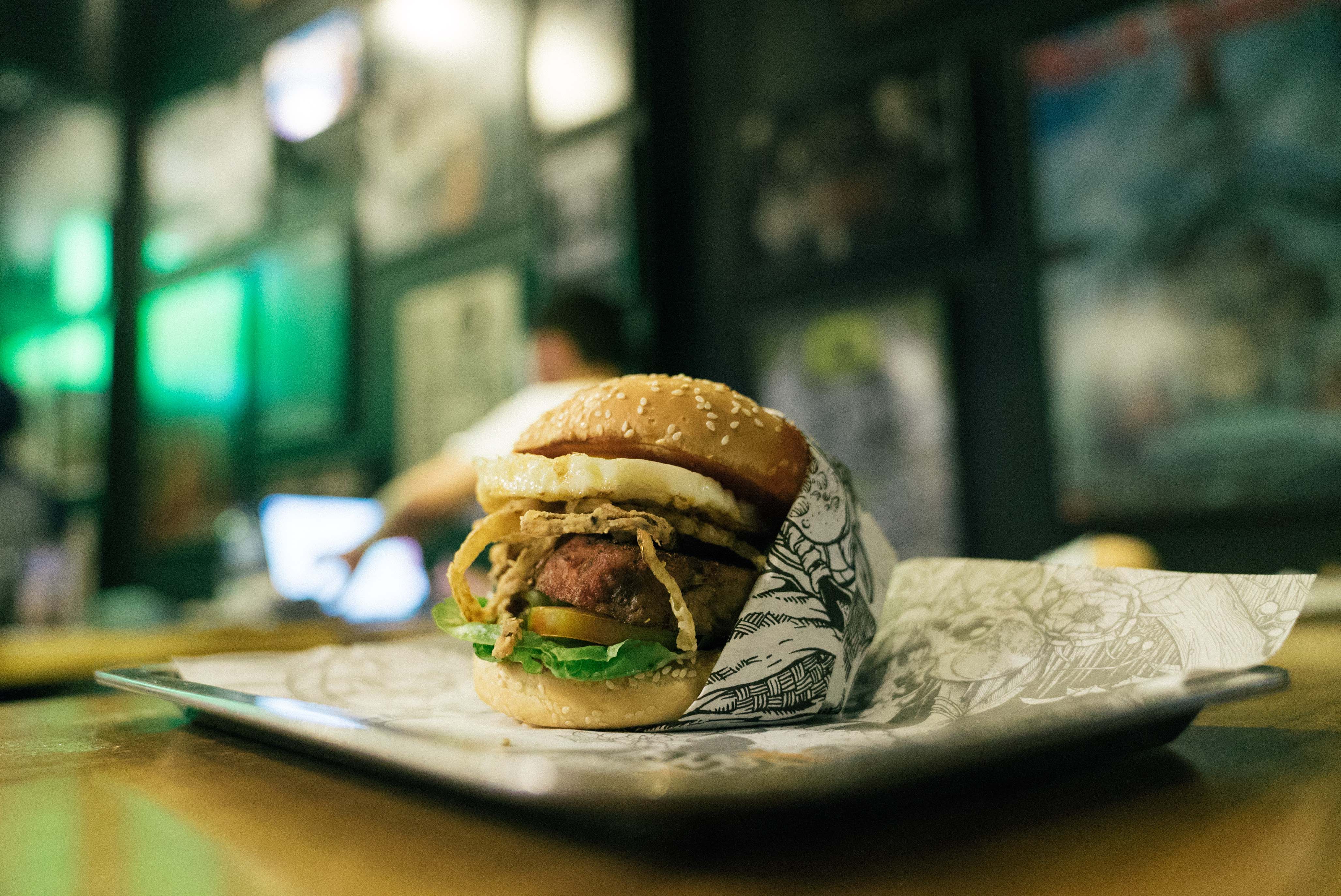 Places to Go: Lawless Burger - Whiteboard Journal