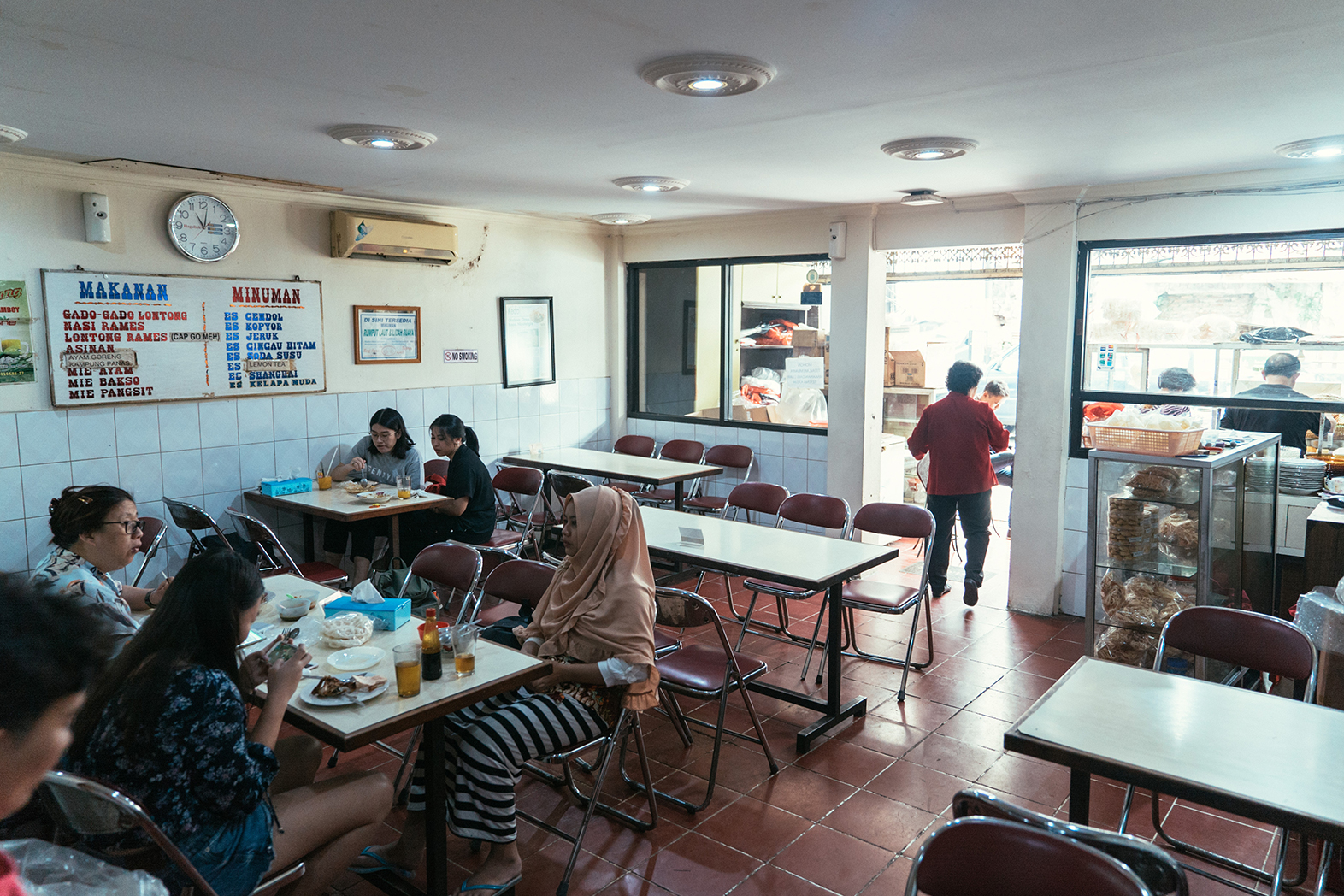 Gado-gado Bonbim - tempat makan legendaris Jakarta