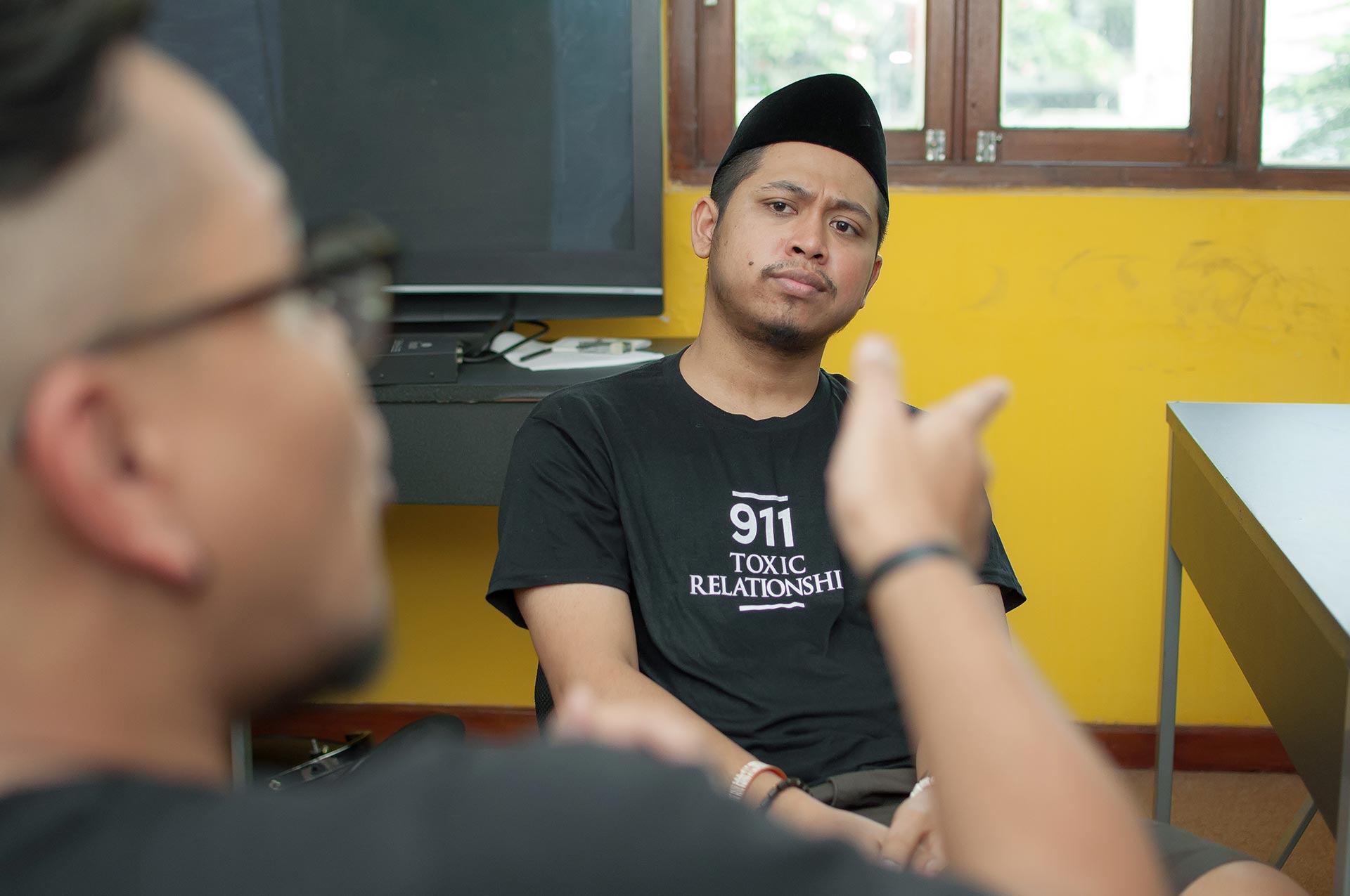 Menantang Konsep Komedi Bersama Majelis Lucu Indonesia Whiteboard Journal