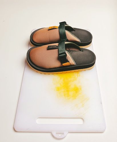 Hijack Sandals dan Set N Rise Buktikan Footwear dan Restoran Bisa ...